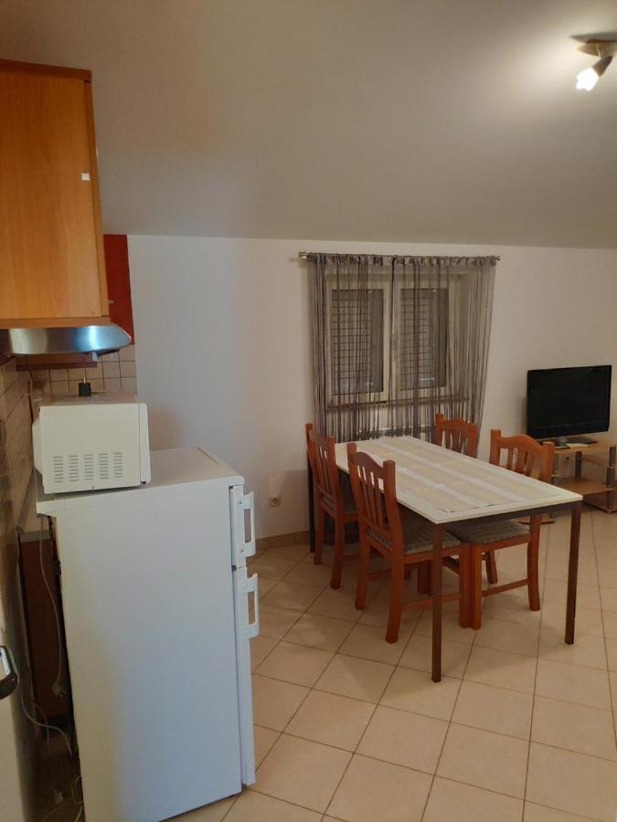 Apartments Mario Biograd Na Moru Εξωτερικό φωτογραφία