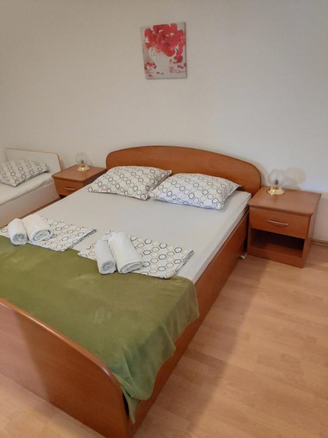 Apartments Mario Biograd Na Moru Εξωτερικό φωτογραφία
