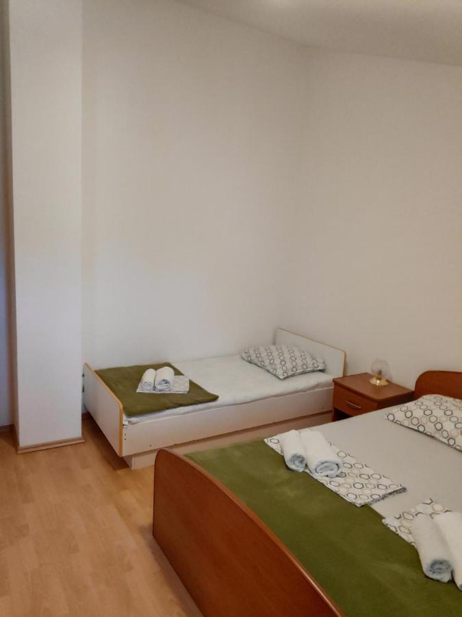 Apartments Mario Biograd Na Moru Εξωτερικό φωτογραφία
